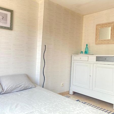 Le Cocon Bed and Breakfast Verrieres  Εξωτερικό φωτογραφία